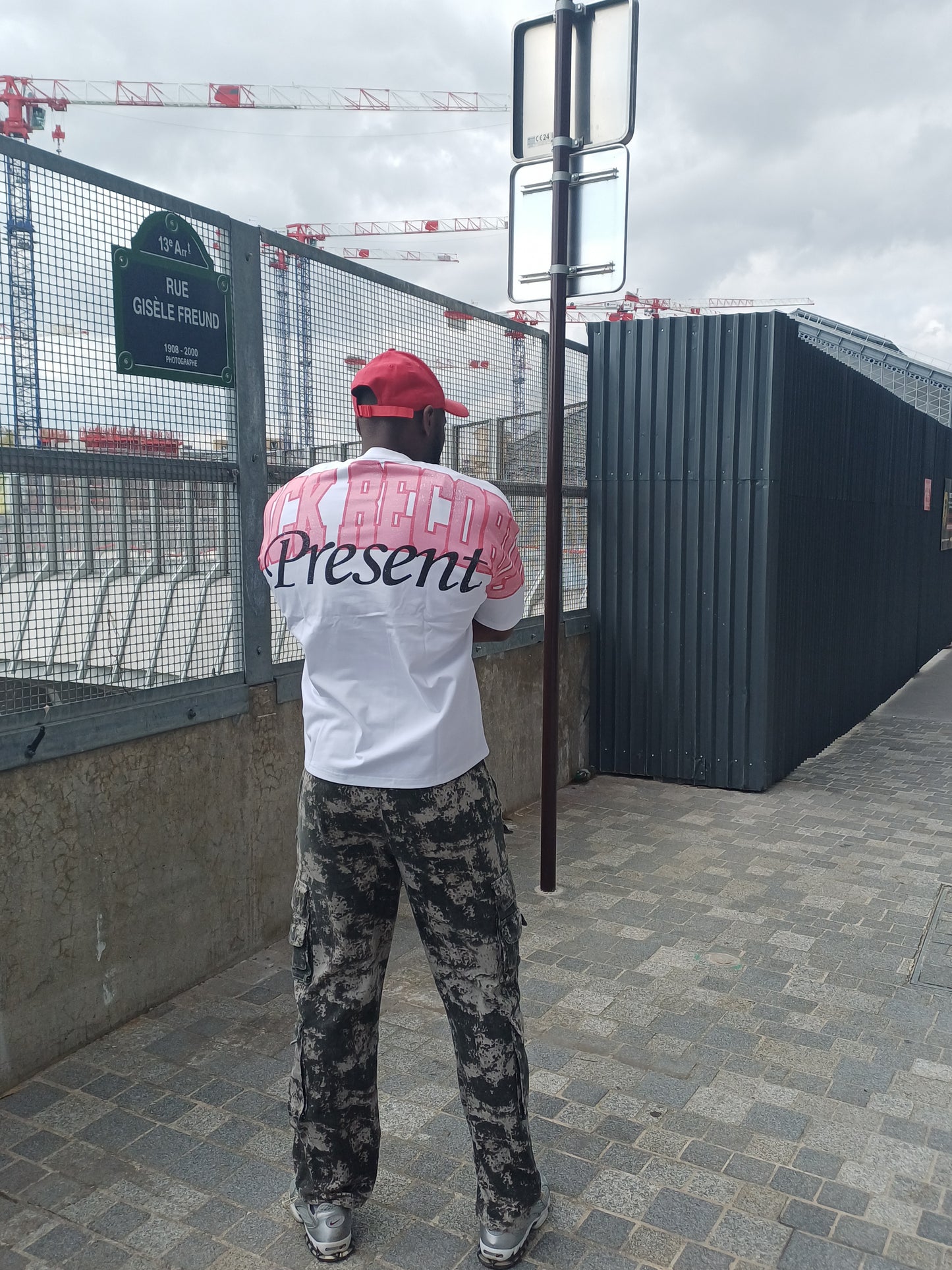 T-SHIRT "TRACK RECORDS"