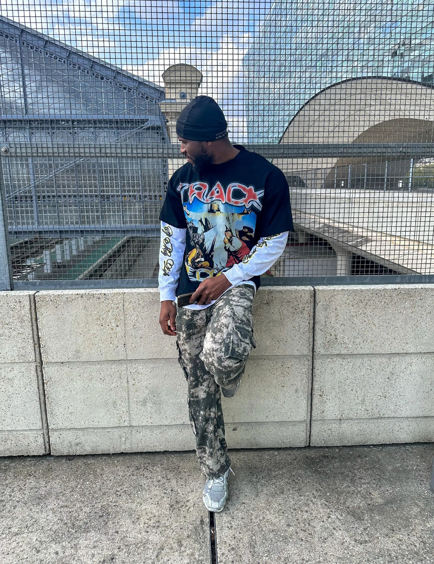 LONG SLEEVES “REDEEMER” T-SHIRT